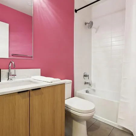 Apartment Diamonds Are Forever Walk To Broadway Pool And Gym Nashville