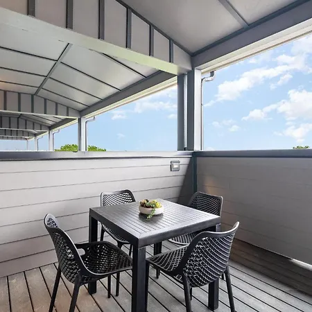 Trillium-3 Unit Combo-private Decks-near Broadway * Nashville