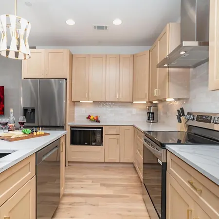 Trillium-3 Unit Combo-private Decks-near Broadway * Nashville