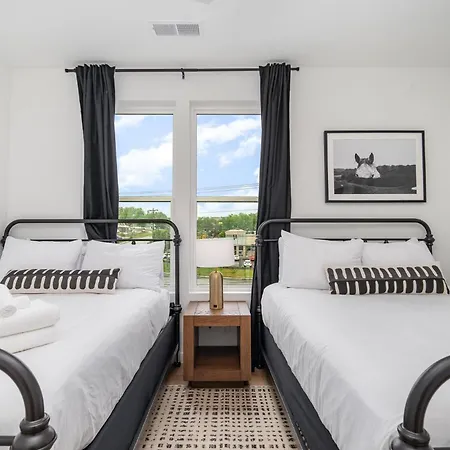 Quadra-4 Unit Combo-rooftop Decks-mins To Broadway Nashville