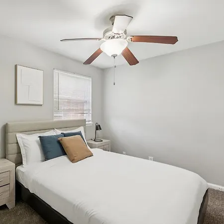 Jamestown C5 I Comfy 2 Bed 1 Bath *