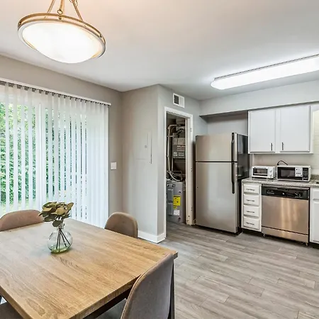Apartment Jamestown D2 I Comfy 2 Bed 1 Bath Nashville