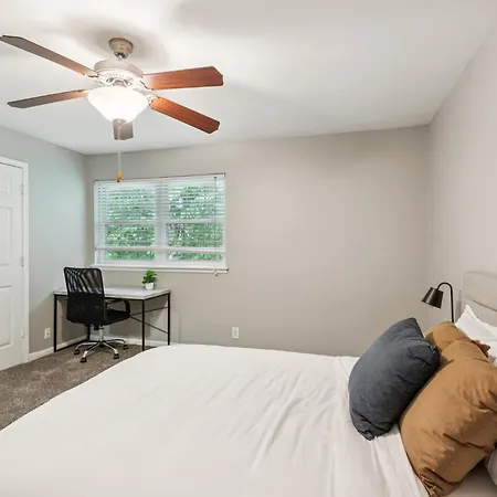 Jamestown D10 I Comfy 2 Bed 1 Bath