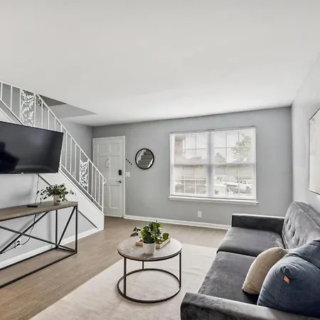 Jamestown E5 I Comfy 2 Bed 1 Bath