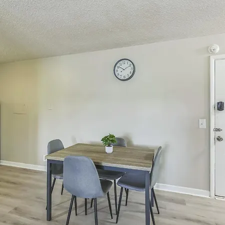 Avery D33 I Spacious 2 Bed 1 Bath * Nashville