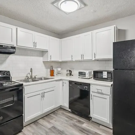 Apartment Avery D4 I Spacious 2 Bed 1 Bath Nashville