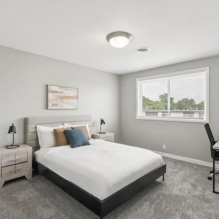 Apartment Avery D9 I Comfy 2 Bed 1 Bath *