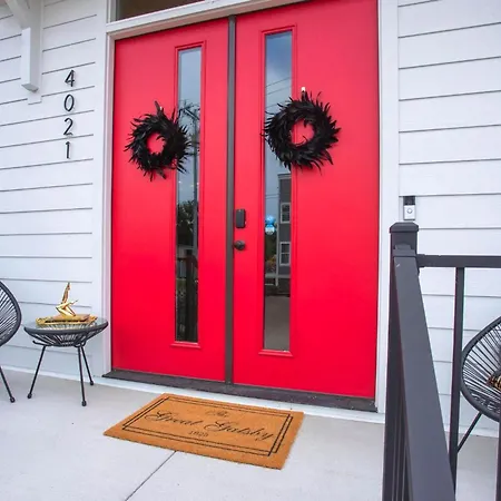 Holiday home Rooftop Deck Hot Tub Fire Pit Sleeps 10 Nashville