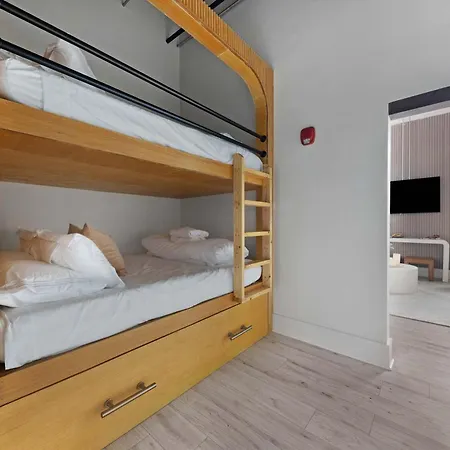 Apartment Harmony Hall By Maddox *