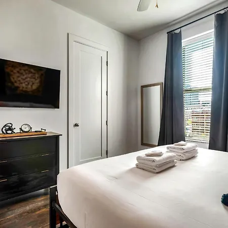 The Ryman Hideaway By Local * Nashville