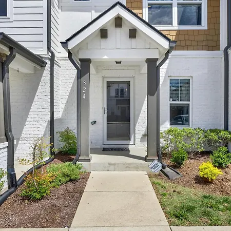 The Everett By Local Holiday home *