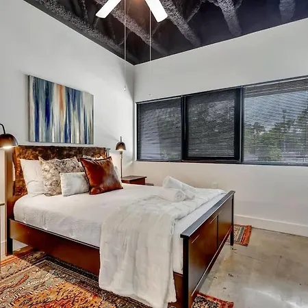 Modern Music Getaway Nashville