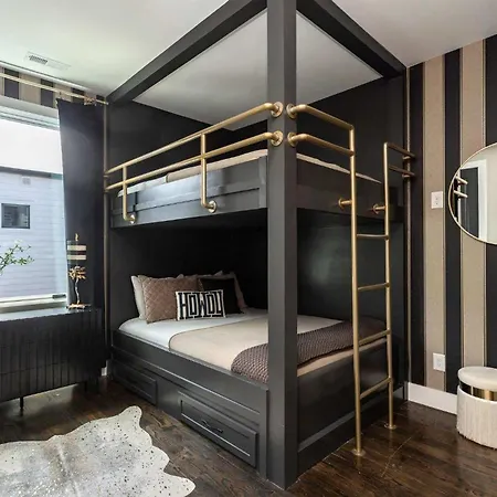 Brand New Elegance Rooftop Views Of Holiday home Nashville