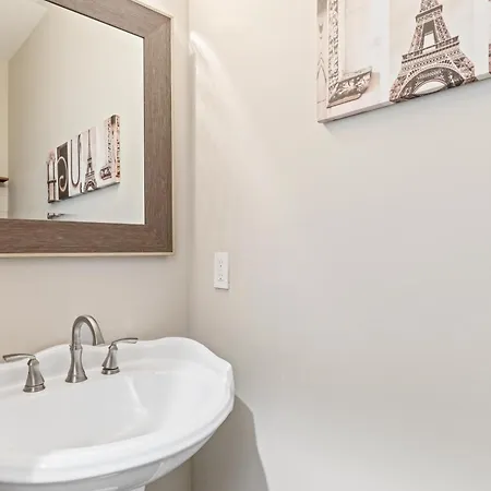 Holiday home The Avondale Nashville