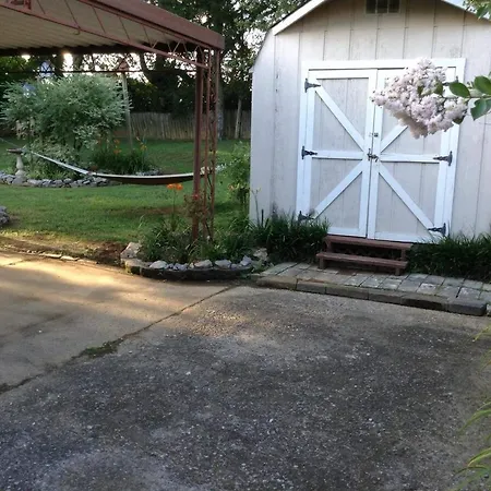 The Place Between The Lakes 4 Bedrooms 4 Beds Nashville