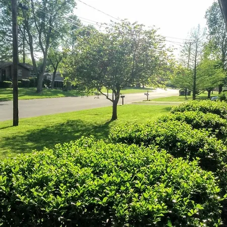 The Place Between The Lakes 4 Bedrooms 4 Beds * Nashville