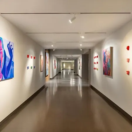 The Bankers Alley Tapestry Collection By Hilton Hotel