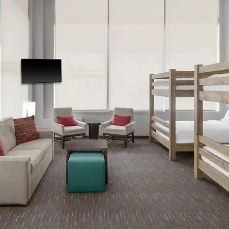 Hotel Homewood By Hilton Downtown 3*