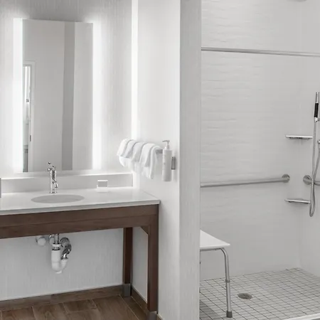 Hotel Homewood By Hilton Downtown Nashville