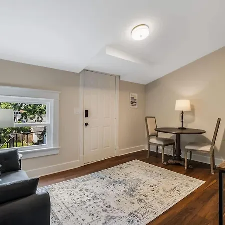 Charming 2br East Nash Duplex Great Location * Nashville