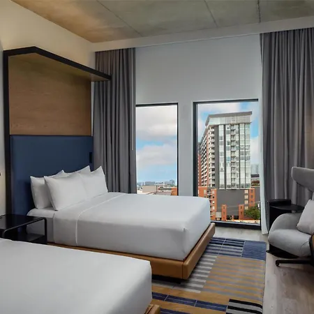 Hotel Canopy By Hilton Downtown The Gulch