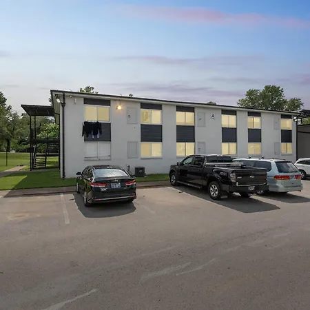 Avery A4 I Spacious 1 Bed 1 Bath Apartment Nashville