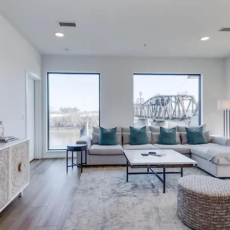 Boutique On Riverfront- Park Free Holiday home Nashville