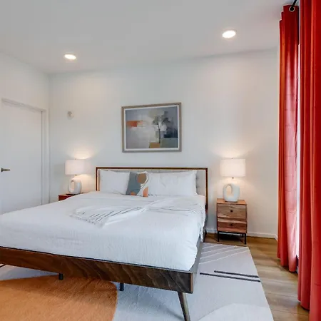 Boutique On Riverfront- Park Free Holiday home *