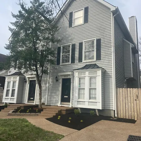 Holiday home Luxury Townhouse On Music Row - Downtown
