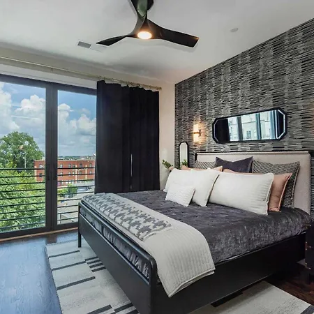 Downtown Views Glam Stations Close To Broadway *