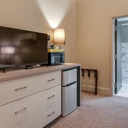 Quaint Retreat For 2 Heart Of Dt Near Broadway Nashville
