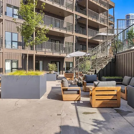 Apartment Southern Comfort Short Walk To Broadway W Pool & Gym At The Hyve