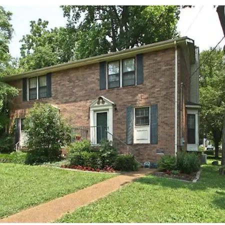 Holiday home Lovely House Nashville