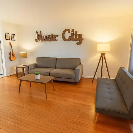 Holiday home The Eastside 2br Near 5points Nashville