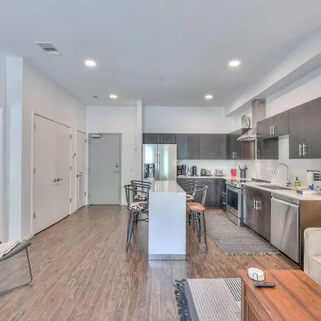 Amazing Downtown W Pool Free Parking 104 Nashville