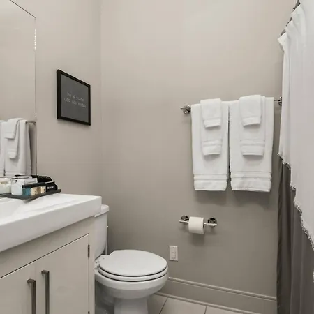 Holiday home Stella | Downtown Gulch | 7 Min Drive To Broadway! Nashville