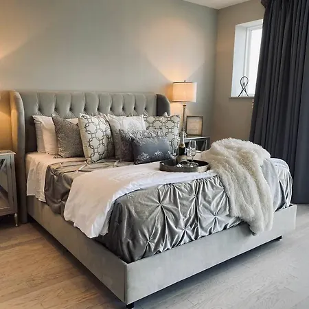 Holiday home Stella | Downtown Gulch | 7 Min Drive To Broadway!