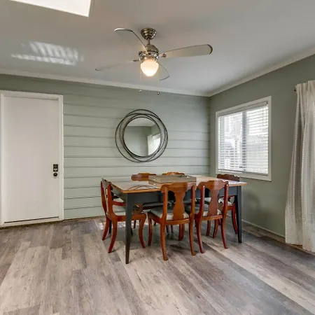 Holiday home Luxury Townhouse On Music Row - Downtown *
