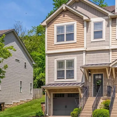 Cheerful In Hip Westmeade! * Nashville