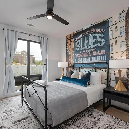 Records - 4 Units - Pool & Gym - Mins To Broadway * Nashville