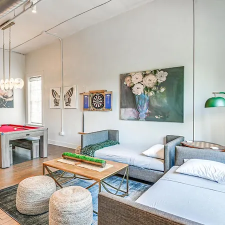 Walk To Vanderbilt: Eclectic In