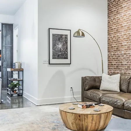 Chic And Modern West End Living