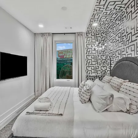 Penthouse View Flat Modern Design With Balcony Apartment