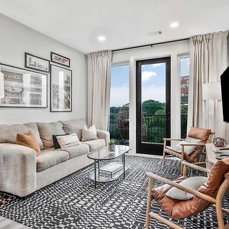 Penthouse View Flat Modern Design With Balcony Apartment