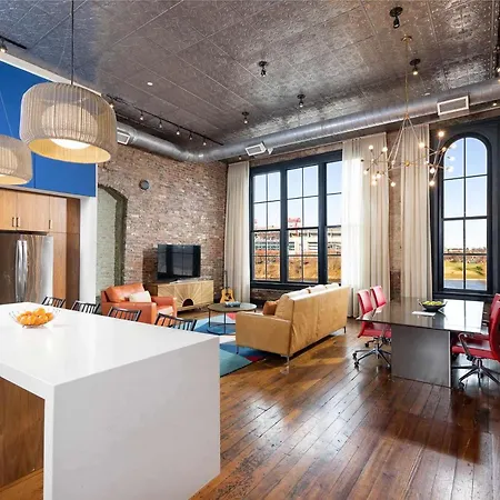 Riverfront Family Loft For 4 Holiday home