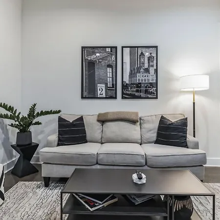 Holiday home Centennial Park Near Broadway Sleeps 4 Nashville