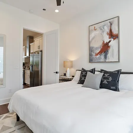 Apartment Modern Music Terrace Getaway Nashville