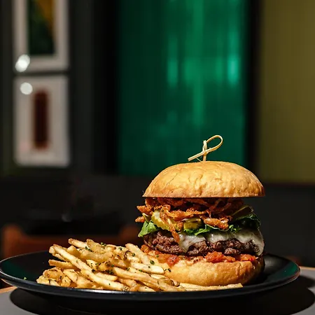 Fairlane Hotel Nashville