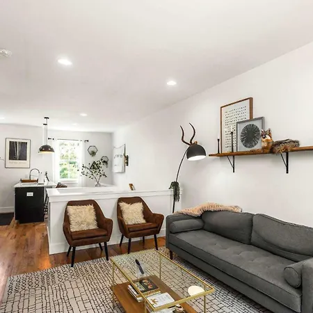Holiday home Stone Fox - In The Nations - Mins To Broadway Nashville