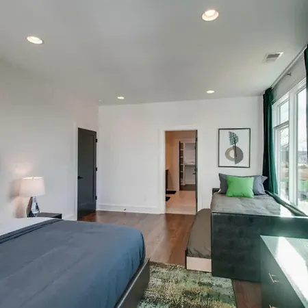 Apartment Gulch Getaway